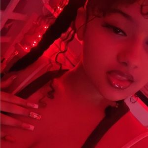 Meet your Posher, Mili